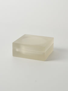 Resin Box by Vincent de Rijk - Lge 9x9cm